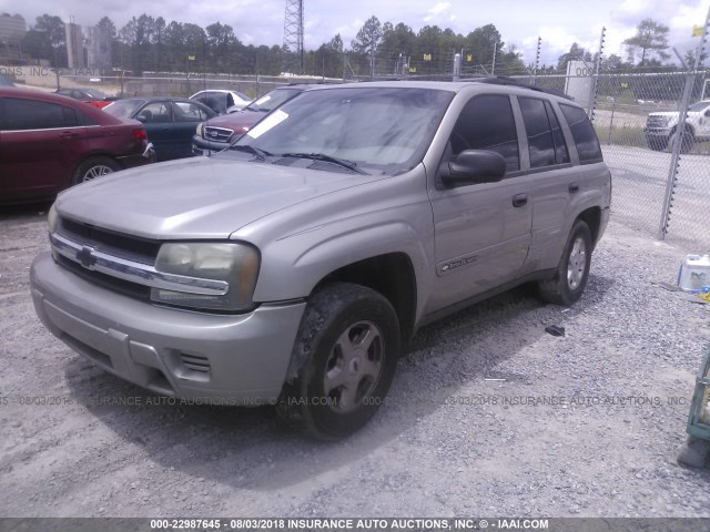 1GNDS13S022309268 - 2002 CHEVROLET TRAILBLAZER  SILVER photo 2