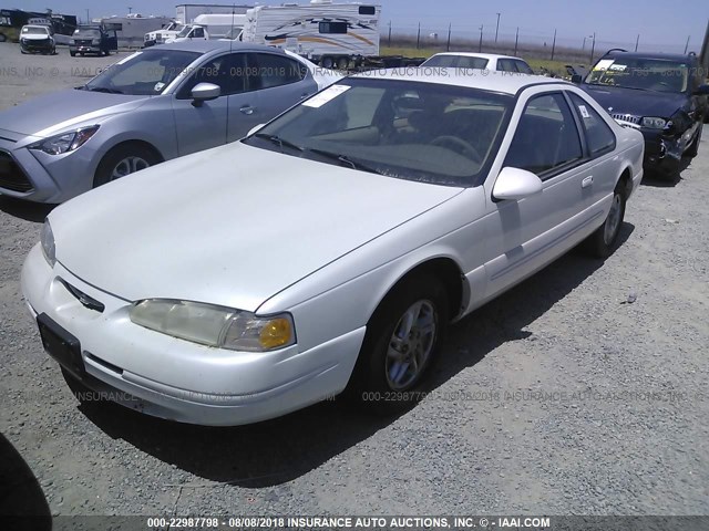 1FALP62W2VH162577 - 1997 FORD THUNDERBIRD LX WHITE photo 2