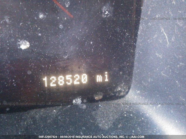 5LMFU27566LJ27749 - 2006 LINCOLN NAVIGATOR Silber Foto 7