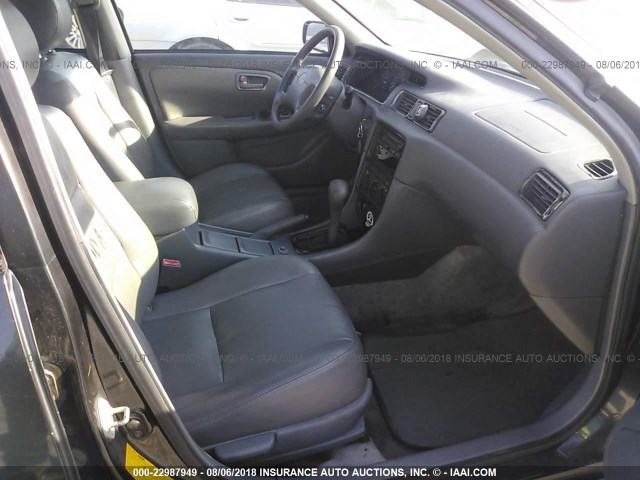 JT2BG28K7Y0396356 - 2000 TOYOTA CAMRY LE/XLE 黑色 照片 5