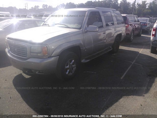 1GYEK63R4YR227268 - 2000 CADILLAC ESCALADE LUXURY ოქროსფერი ფოტო 2