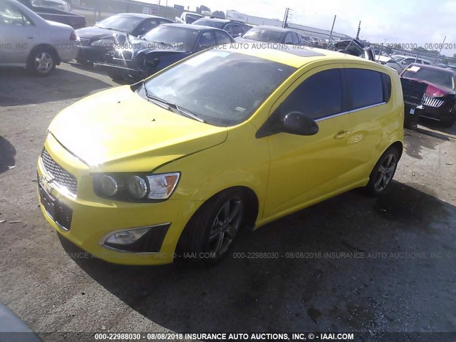 1G1JH6SB4G4127277 - 2016 CHEVROLET SONIC RS YELLOW photo 2