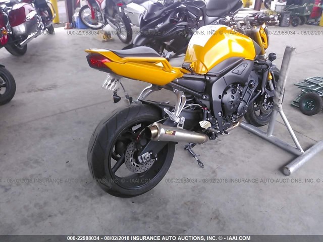 JYARN17E06A000448 - 2006 YAMAHA FZ1 S YELLOW photo 4