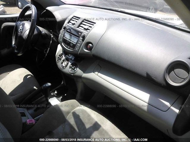 JTMZD31VX66004909 - 2006 TOYOTA RAV4 LIMITED SILVER photo 5