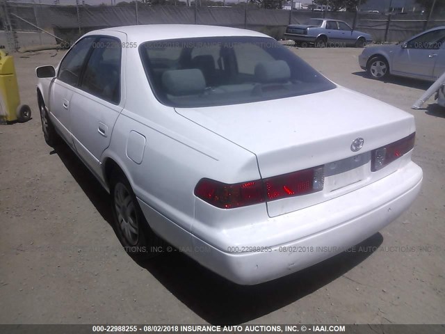 4T1BG22K51U842093 - 2001 TOYOTA CAMRY CE/LE/XLE თეთრი ფოტო 3