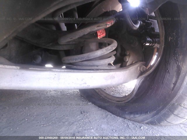 1G1ZT62825F185394 - 2005 CHEVROLET MALIBU MAXX LS SILVER photo 6