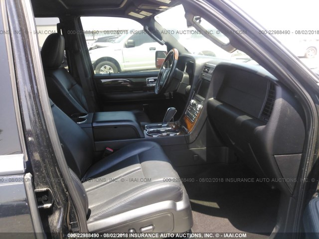 5LMJJ2HT7FEJ02430 - 2015 LINCOLN NAVIGATOR BLACK photo 5