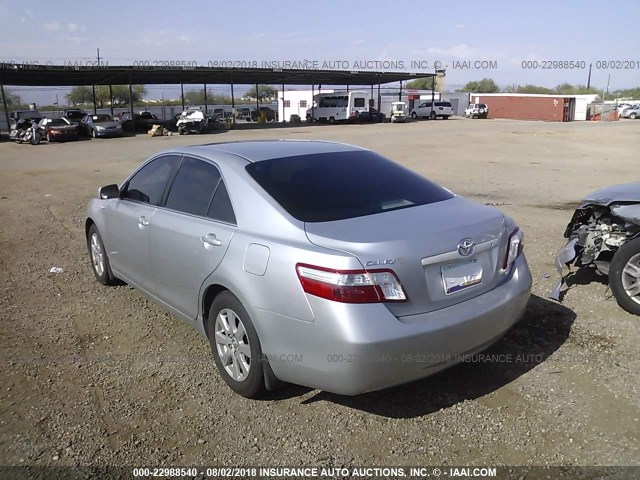 JTNBB46K473037690 - 2007 TOYOTA CAMRY NEW GENERAT HYBRID SILVER photo 3