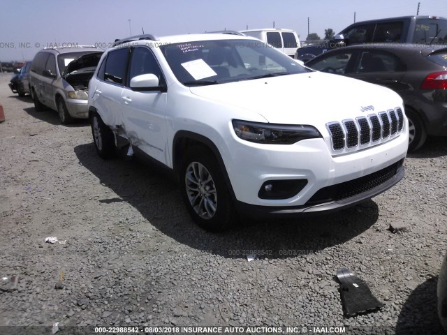 1C4PJMLB4KD182216 - 2019 JEEP CHEROKEE LATITUDE PLUS WHITE photo 1