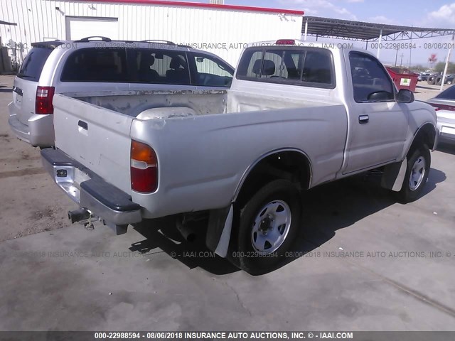 4TANM92N4YZ656289 - 2000 TOYOTA TACOMA PRERUNNER SILVER photo 4