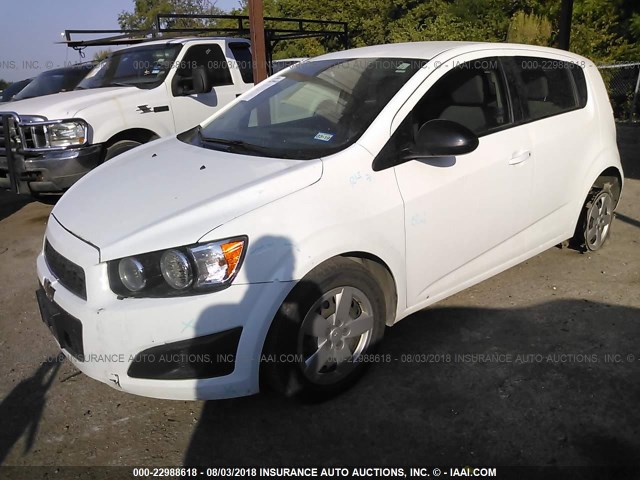 1G1JA6SHXG4152659 - 2016 CHEVROLET SONIC LS 白色 照片 2