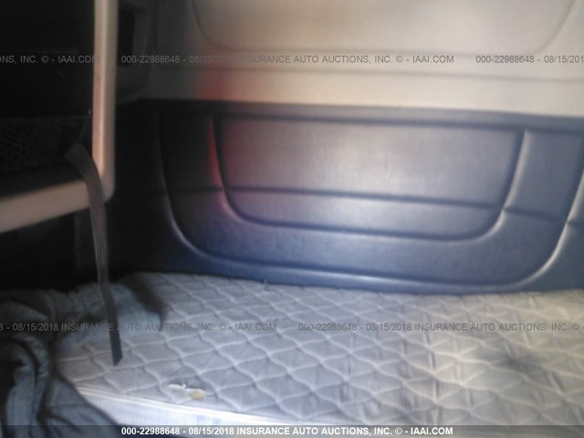 1XPHD49X89D792417 - 2009 PETERBILT 386 WHITE photo 7