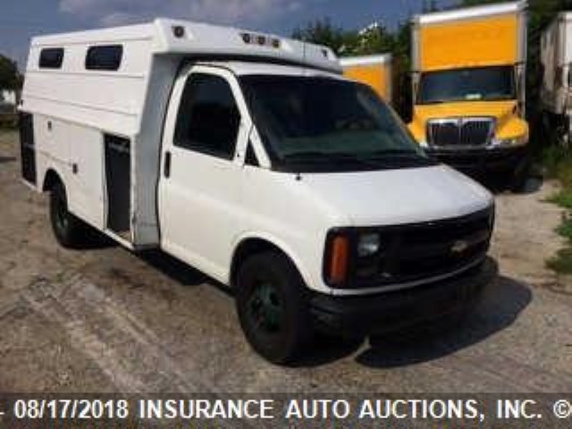 1GBJG31F9Y1166547 - 2000 CHEVROLET EXPRESS G3500  WHITE photo 1