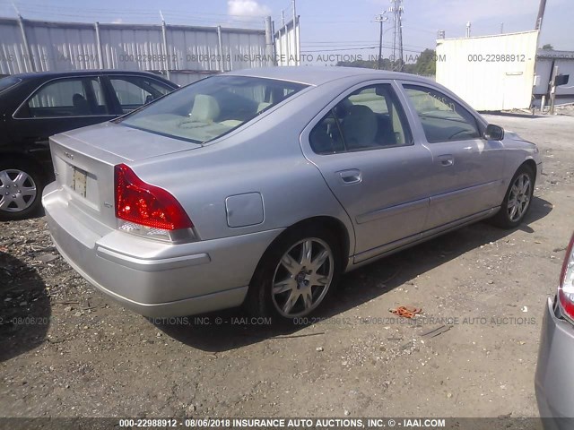 YV1RS592452440571 - 2005 VOLVO S60 2.5T SILVER photo 4