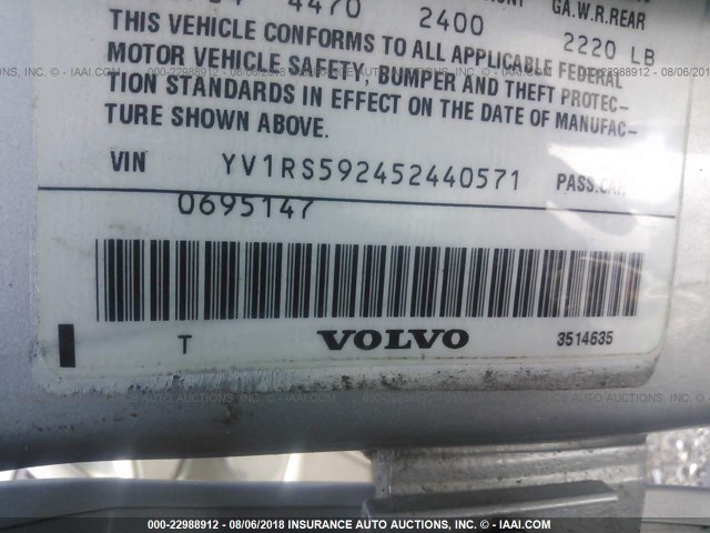 YV1RS592452440571 - 2005 VOLVO S60 2.5T SILVER photo 9