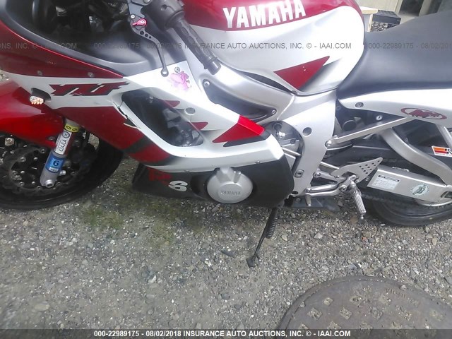 JYARJ04E2XA000561 - 1999 YAMAHA YZFR6 L WHITE photo 9