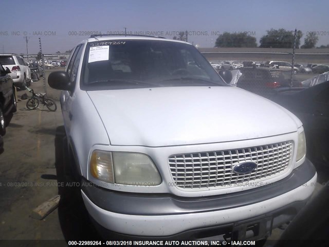 1FMPU16L5YLC22887 - 2000 FORD EXPEDITION XLT WHITE photo 6
