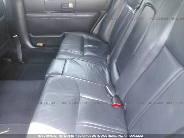 2LNBL8EV7BX752586 - 2011 LINCOLN TOWN CAR EXECUTIVE L BLACK photo 8