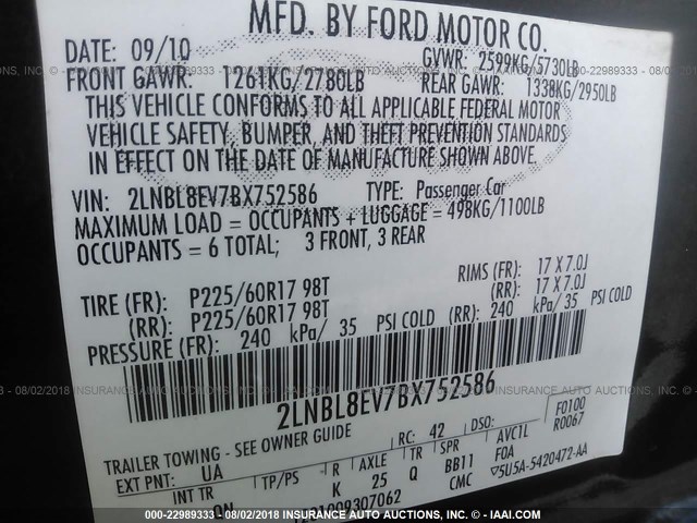 2LNBL8EV7BX752586 - 2011 LINCOLN TOWN CAR EXECUTIVE L BLACK photo 9