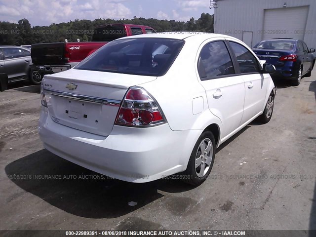 KL1TD5DE7BB134135 - 2011 CHEVROLET AVEO LS/LT 白色 照片 4