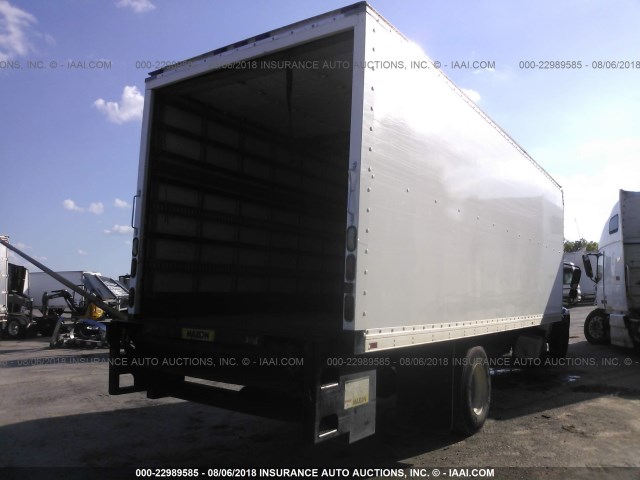 1FVACWDT4BDAX3331 - 2011 FREIGHTLINER M2 106 MEDIUM DUTY WHITE photo 4