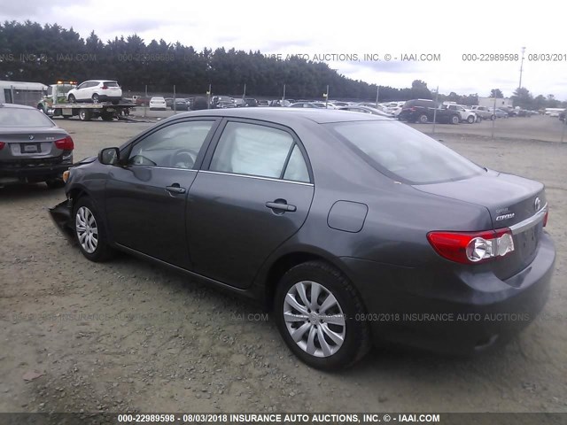 2T1BU4EE4DC966839 - 2013 TOYOTA COROLLA S/LE GRAY photo 3