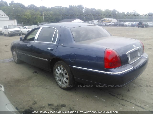 1LNHM82V67Y626478 - 2007 LINCOLN TOWN CAR SIGNATURE LIMITED BLUE photo 3