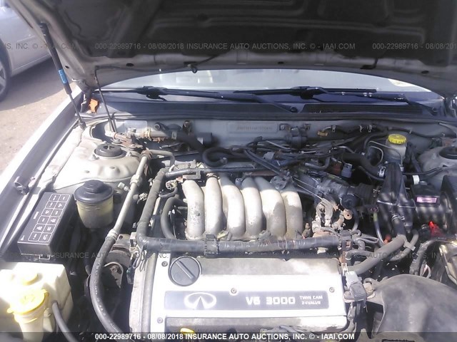 JNKCA21A4XT778984 - 1999 INFINITI I30 SILVER photo 10