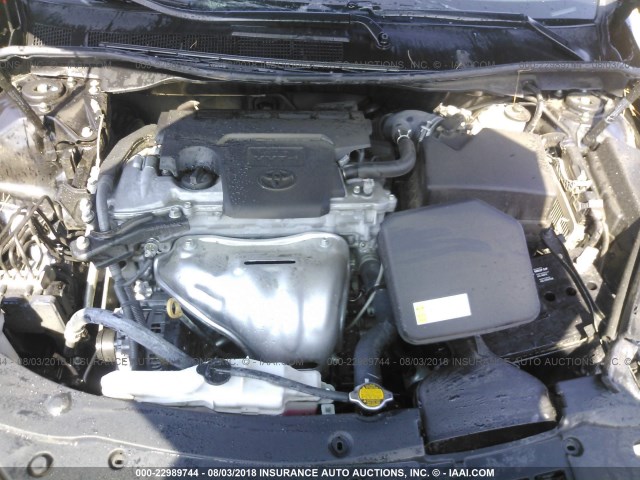 4T1BF1FK4GU116547 - 2016 TOYOTA CAMRY LE/XLE/SE/XSE 黑色 照片 10