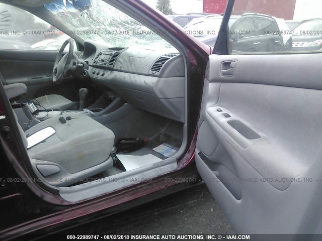 JTDBE32K630169566 - 2003 TOYOTA CAMRY LE/XLE 勃艮第红 照片 5