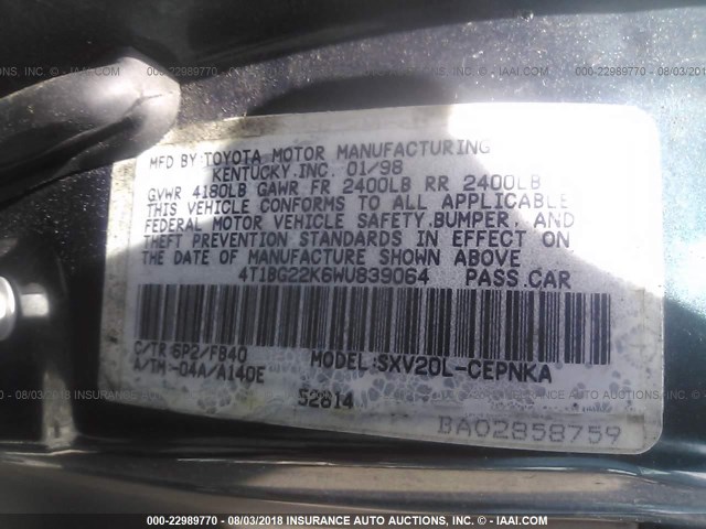 4T1BG22K6WU839064 - 1998 TOYOTA CAMRY CE/LE/XLE 绿色 照片 9