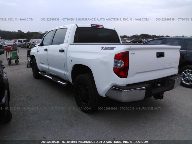 5TFEY5F10EX150944 - 2014 TOYOTA TUNDRA CREWMAX SR5 WHITE photo 3