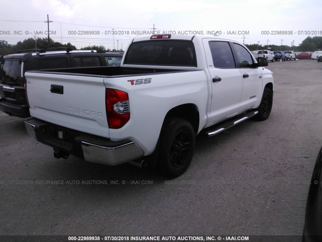 5TFEY5F10EX150944 - 2014 TOYOTA TUNDRA CREWMAX SR5 WHITE photo 4