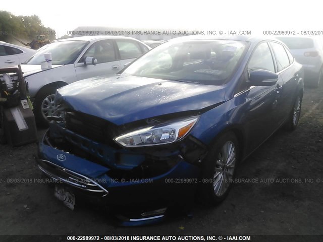 1FADP3J26JL326602 - 2018 FORD FOCUS TITANIUM BLUE photo 2