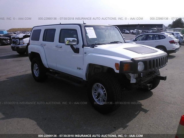 5GTDN136768173820 - 2006 HUMMER H3 WHITE photo 1