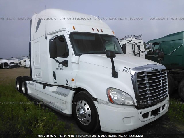 1FUJGLDR1BLAV7346 - 2011 FREIGHTLINER CASCADIA 125  WHITE photo 1