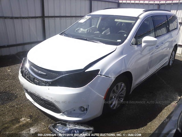 2C4RC1BG5HR809431 - 2017 CHRYSLER PACIFICA TOURING L WHITE photo 2