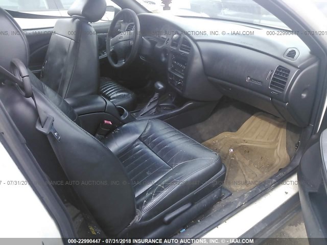 2G1WW12E649157270 - 2004 CHEVROLET MONTE CARLO LS თეთრი ფოტო 5