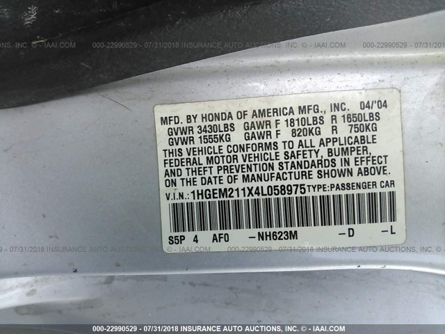 1HGEM211X4L058975 - 2004 HONDA CIVIC DX VP SILVER photo 9