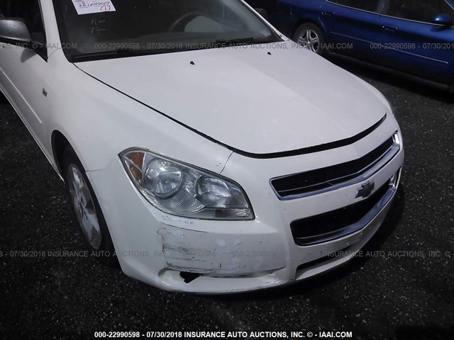 1G1ZG57B28F237131 - 2008 CHEVROLET MALIBU LS WHITE photo 6