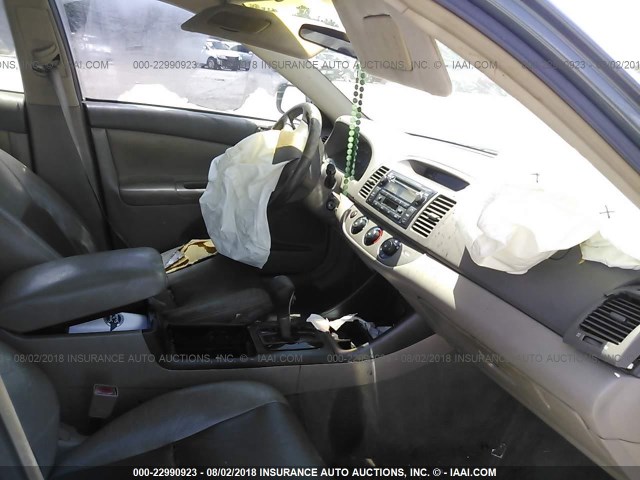 4T1BF32K33U043568 - 2003 TOYOTA CAMRY LE/XLE/SE Light Blue photo 5