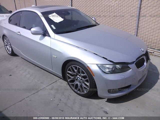 WBAWV1C51AP124017 - 2010 BMW 328 I SULEV SILVER photo 1