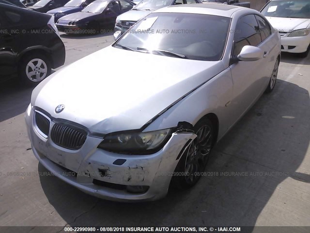 WBAWV1C51AP124017 - 2010 BMW 328 I SULEV SILVER photo 2