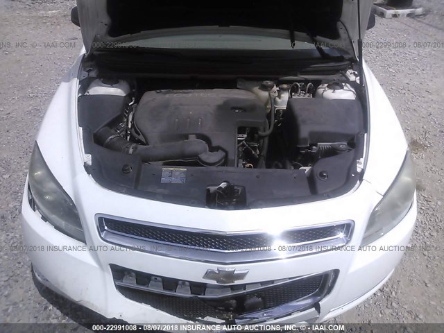 1G1ZG57B394107551 - 2009 CHEVROLET MALIBU LS WHITE photo 10