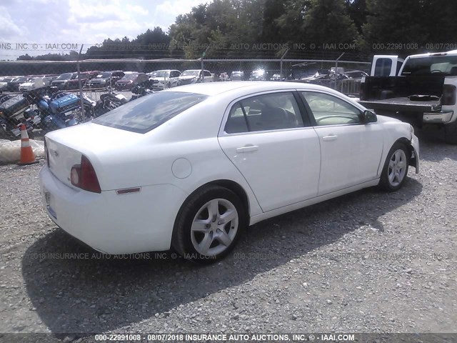 1G1ZG57B394107551 - 2009 CHEVROLET MALIBU LS WHITE photo 4