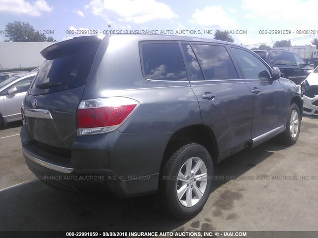 5TDZK3EH5CS071777 - 2012 TOYOTA HIGHLANDER SE GRAY photo 4