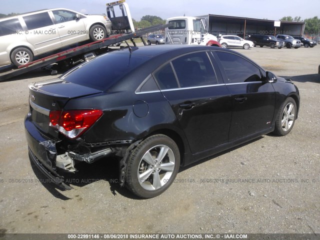 1G1PE5SB1E7354841 - 2014 CHEVROLET CRUZE LT BLACK photo 4