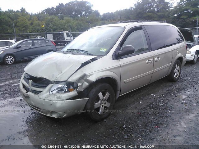 2D8GP44L97R301325 - 2007 DODGE GRAND CARAVAN SXT TAN photo 2