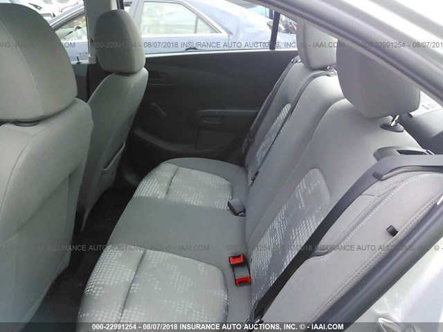 1G1JB5SH2J4116009 - 2018 CHEVROLET SONIC LS 银色 照片 8