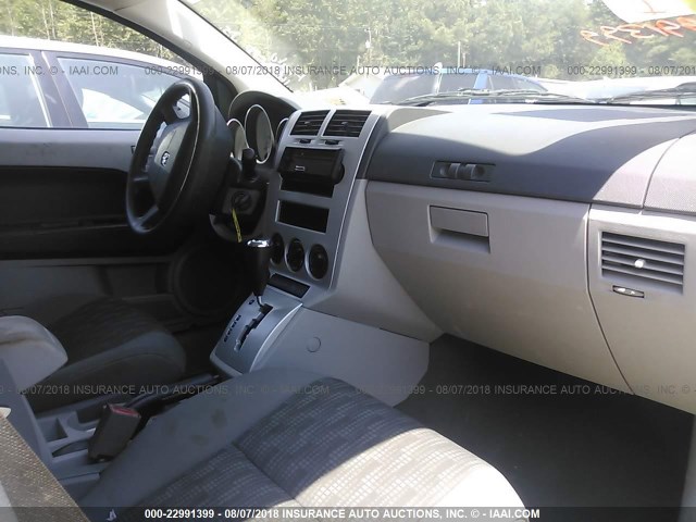 1B3HB48BX7D306959 - 2007 DODGE CALIBER SXT SILVER photo 5